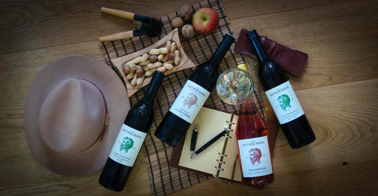 Weingut Winzerzimmer Rothschaedl ลอยช์ชาค ภายนอก รูปภาพ