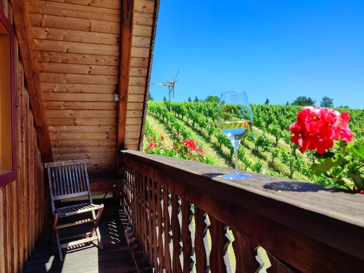 Weingut Winzerzimmer Rothschaedl ลอยช์ชาค ภายนอก รูปภาพ