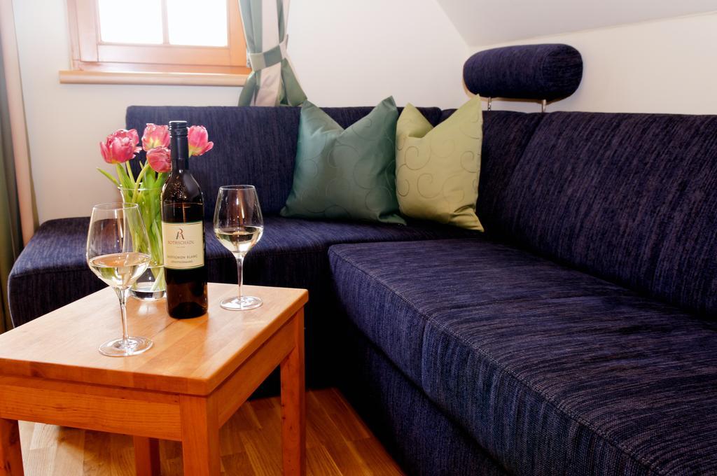 Weingut Winzerzimmer Rothschaedl ลอยช์ชาค ห้อง รูปภาพ